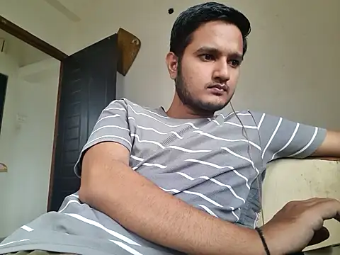 Jonrobinso online show from October 25, 2025, 3:49 am