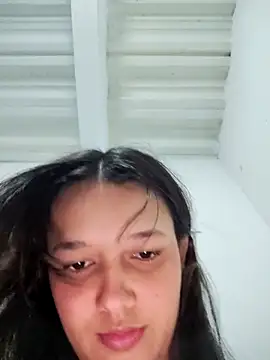  Denis sweet online show from October 17, 2025, 2:26 am