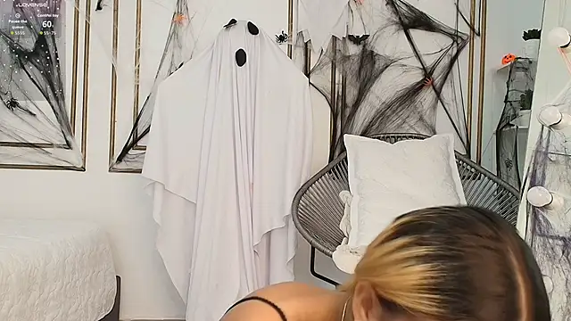 miranda villa online show from October 19, 2025, 12:52 pm