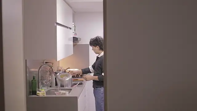 Tony Hoffa online show from November 5, 2025, 12:25 am