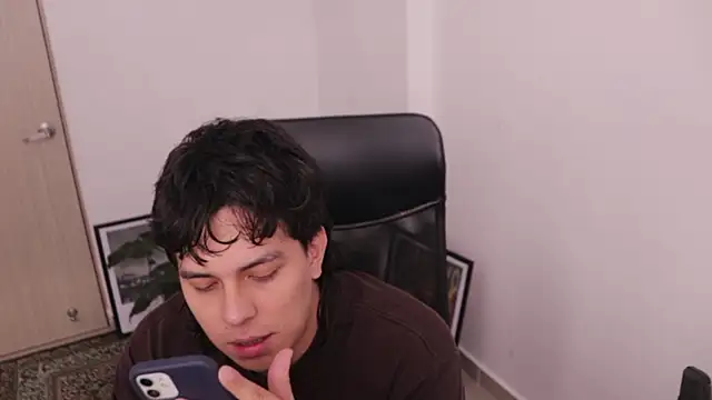 Tony Hoffa online show from April 12, 2026, 10:13 pm