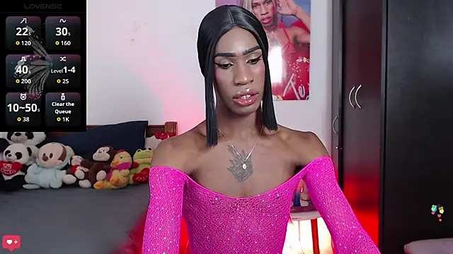 Kendall Gil online show from December 2, 2025, 4:58 am