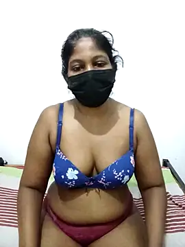 Snapshot of Aroma_Sl chatting on March 8, 2025, 11:39 pm Aroma Sl online show from March 8, 2025, 11:39 pm