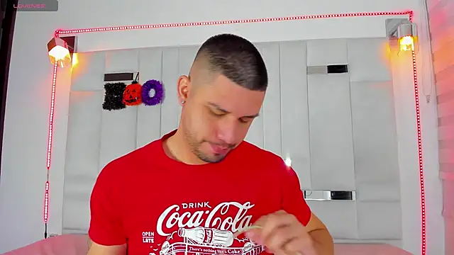 Jacoob19  online show from October 21, 2025, 12:26 pm