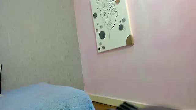 Tiffany mendez online show from October 21, 2025, 12:04 pm