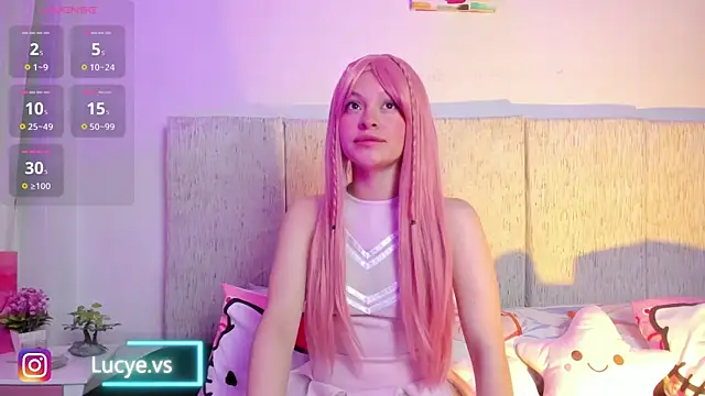 LucyEvans  online show from October 13, 2025, 4:25 am