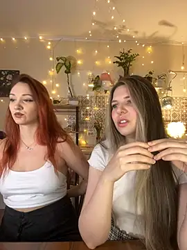 Annie aww online show from March 4, 2025, 7:32 pm