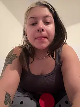 Snapshot of sammymoon chatting on January 21, 2025, 9:57 am sammymoon online show from January 21, 2025, 9:57 am