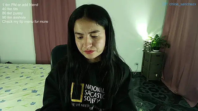 ChloeSanchezx online show from April 1, 2026, 2:13 am