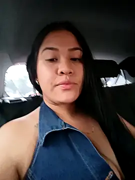 Miia grand online show from September 17, 2025, 1:13 pm