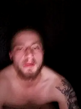 Snapshot of wariacik0024 chatting on December 18, 2025, 11:30 pm wariacik0024 online show from December 18, 2025, 11:30 pm