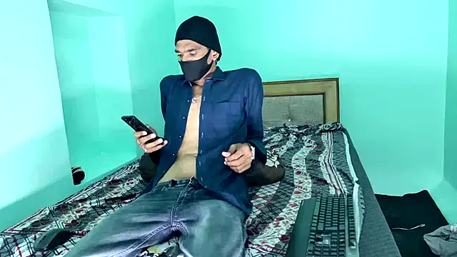 Snapshot of Habibi_big_b chatting on February 23, 2026, 8:15 am Habibi big b online show from February 23, 2026, 8:15 am