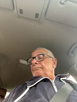 4n4l1zz4m1 online show from February 4, 2026, 1:17 pm