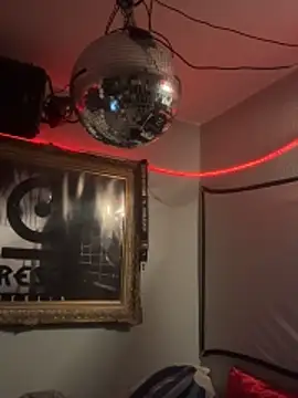 pillepallex84x online show from December 18, 2025, 1:22 am