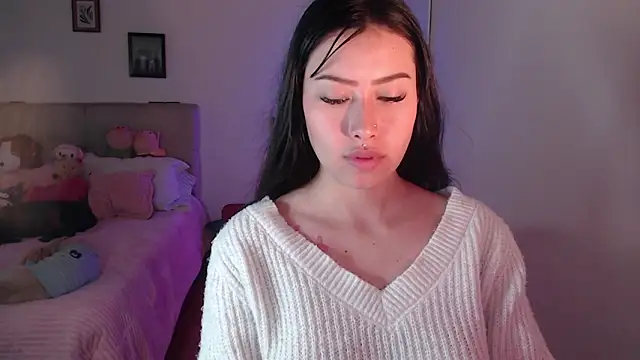 Snapshot of Emilyswan04 chatting on January 27, 2025, 4:11 pm Emilyswan04 online show from January 27, 2025, 4:11 pm