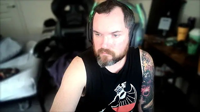 lit702 online show from February 12, 2025, 11:41 pm