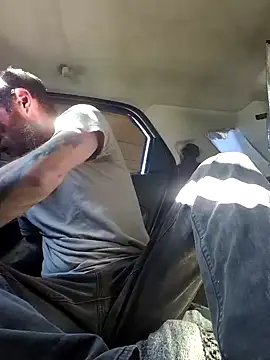 Snapshot of lit702 chatting on February 5, 2026, 9:43 pm lit702 online show from February 5, 2026, 9:43 pm