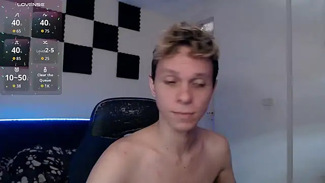 bryamado69 online show from September 22, 2025, 2:45 pm