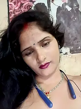 Snapshot of annaya_sweet chatting on July 5, 2026, 8:32 am annaya sweet online show from July 5, 2026, 8:32 am