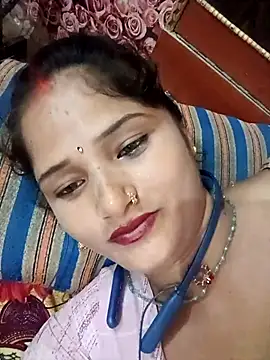 Snapshot of annaya_sweet chatting on July 17, 2026, 8:33 am annaya sweet online show from July 17, 2026, 8:33 am