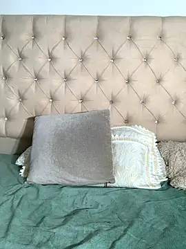 Adam Byker online show from September 17, 2025, 11:12 am