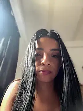 Laura fernandezII online show from March 2, 2025, 6:46 pm