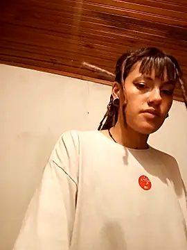  sharlotte777 online show from March 19, 2025, 12:48 am