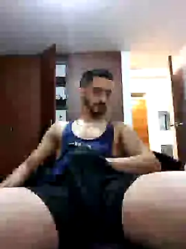 Snapshot of MAXIMUS_MASTE3 chatting on February 12, 2025, 2:14 am MAXIMUS MASTE3 online show from February 12, 2025, 2:14 am