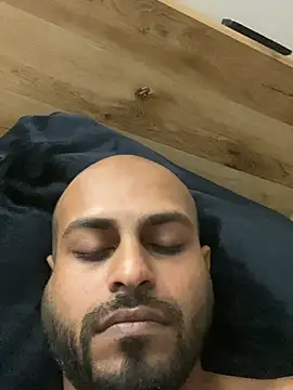 islandvybee55 online show from March 30, 2026, 2:18 pm