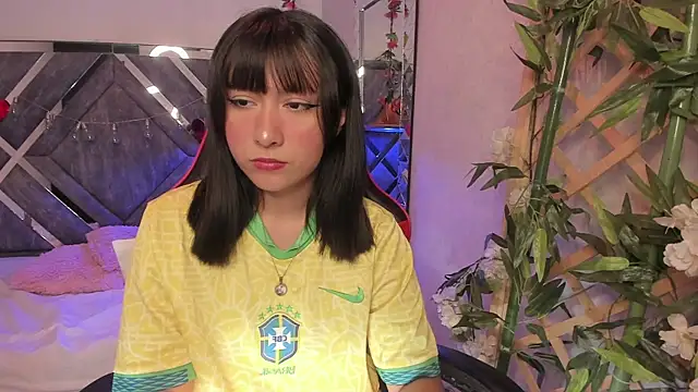 Snapshot of Nanachi_Cook chatting on November 7, 2025, 8:35 pm Nanachi Cook online show from November 7, 2025, 8:35 pm