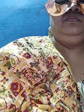 Snapshot of tamilthanushri chatting on March 15, 2025, 7:20 am tamilthanushri online show from March 15, 2025, 7:20 am