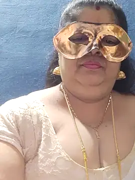 tamilthanushri online show from October 28, 2025, 10:09 pm