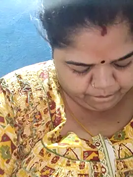 Snapshot of tamilthanushri chatting on March 15, 2025, 4:02 am tamilthanushri online show from March 15, 2025, 4:02 am