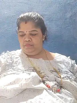 tamilthanushri online show from May 7, 2026, 7:28 pm