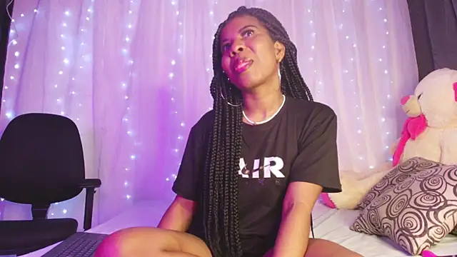 ivonjoness online show from March 10, 2025, 3:34 am