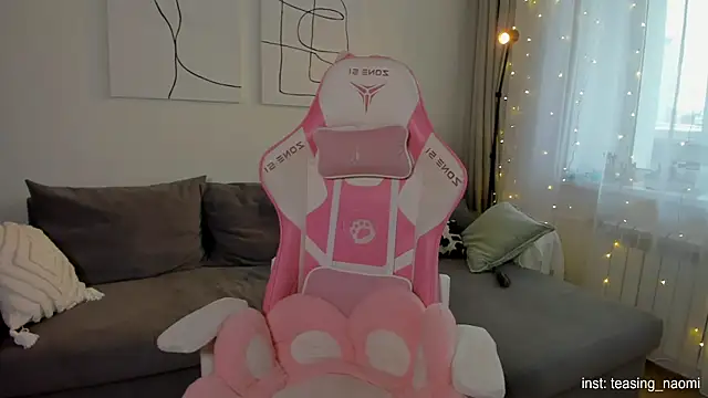 aesthetics  tease online show from January 10, 2026, 5:25 am