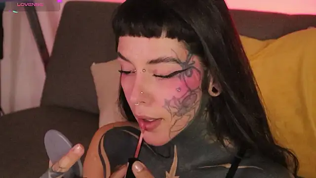 Snapshot of FairyFlexxxx chatting on March 3, 2026, 11:56 pm FairyFlexxxx online show from March 3, 2026, 11:56 pm