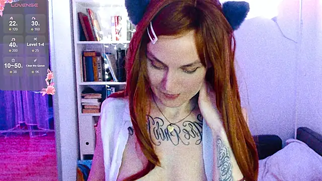 Snapshot of mischellemeow13 chatting on February 16, 2025, 12:19 am mischellemeow13 online show from February 16, 2025, 12:19 am