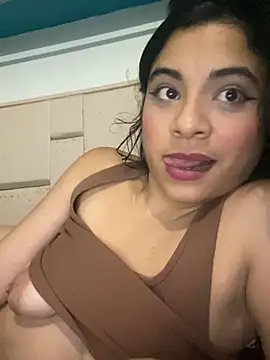 Snapshot of mysteriousgirl20 chatting on February 28, 2025, 7:56 pm mysteriousgirl20 online show from February 28, 2025, 7:56 pm