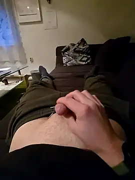 Snapshot of Titanhoott chatting on December 6, 2024, 7:04 am Titanhoott online show from December 6, 2024, 7:04 am