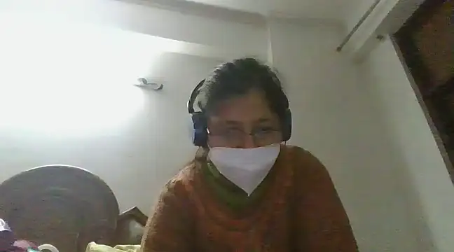 Snapshot of cutiecatty21 chatting on December 25, 2024, 2:13 pm cutiecatty21 online show from December 25, 2024, 2:13 pm