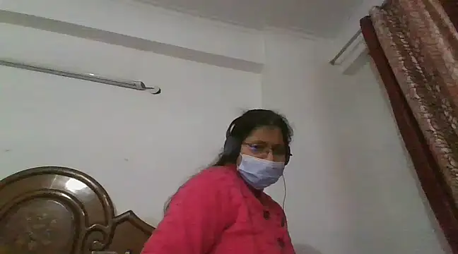 Snapshot of cutiecatty21 chatting on March 21, 2025, 3:24 pm cutiecatty21 online show from March 21, 2025, 3:24 pm