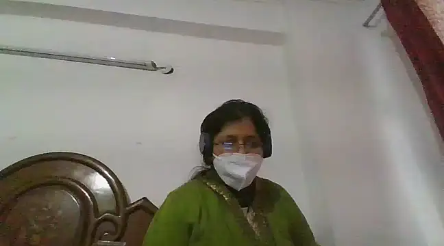 Snapshot of cutiecatty21 chatting on December 10, 2024, 11:22 am cutiecatty21 online show from December 10, 2024, 11:22 am