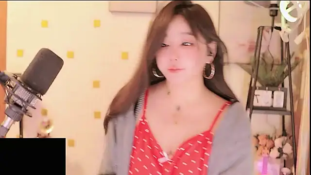 Missy Nana21 online show from February 19, 2026, 2:36 pm