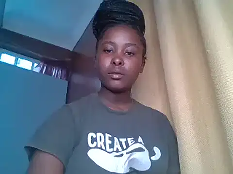 Moonfades online show from January 23, 2025, 5:24 am