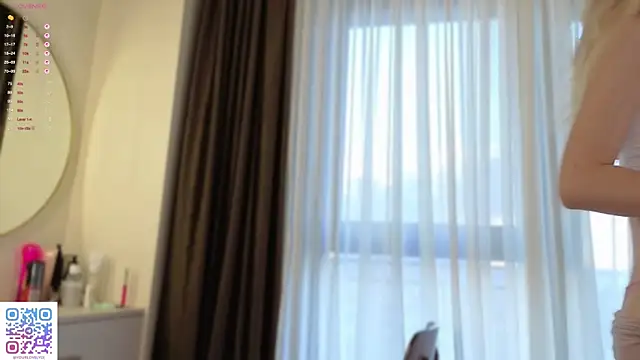 Sunshine Diana online show from October 15, 2025, 1:41 pm