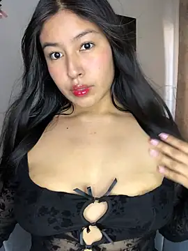 EmmaRossem online show from May 24, 2026, 7:58 pm