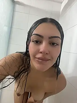 Sweet-Sophiee online show from May 30, 2026, 3:13 am