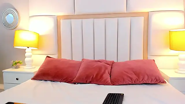 AmbarSantany online show from January 14, 2026, 9:18 pm