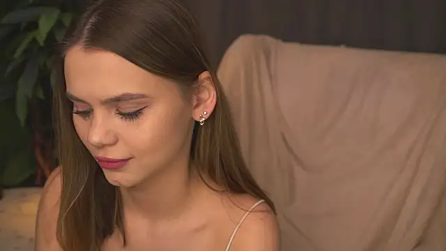 its me lissa  online show from March 19, 2025, 1:40 pm